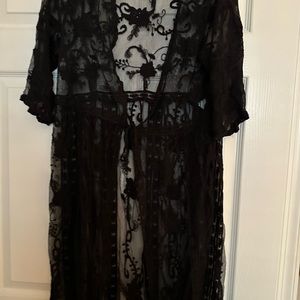 Forgotten Grace lacy topper Size Lg